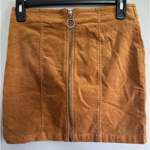 FOREVER 21 CORDUROY SKIRT SIZE M FITS A 4-6 RUST ORANGE COLOR ZIPPER
